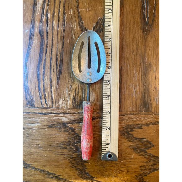 Vintage Metal Slotted Serving Spatula With Red Wooden Handle - Picture 6 of 6